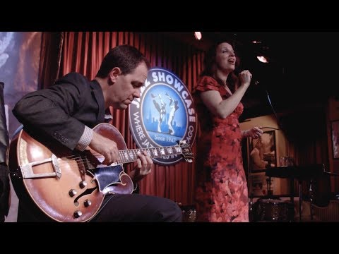 Petra van Nuis and Andy Brown - Voice/Guitar Duo - Live at the Jazz Showcase
