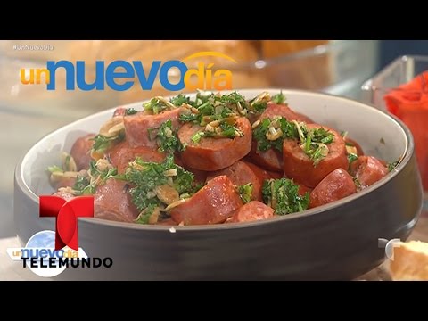 Recetas de cocina: Cómo hacer Tapas de Chorizo al Jerez | Un Nuevo Día | Telemundo