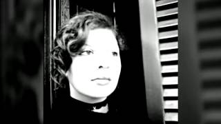 Graveyard by moonlight - Cradle of Filth (vocals Sarah)