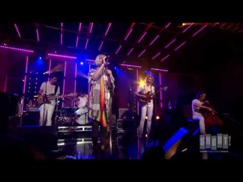 Sia - Breathe Me (Live at SXSW)