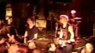 Green Day - Blood, Sex and Booze [Live @ CBGB&#39;s 2001]