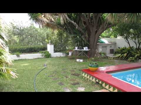 Compra Casa adosada en Castelldefels - ENCANTADORA CASA CERCA PUEBLO