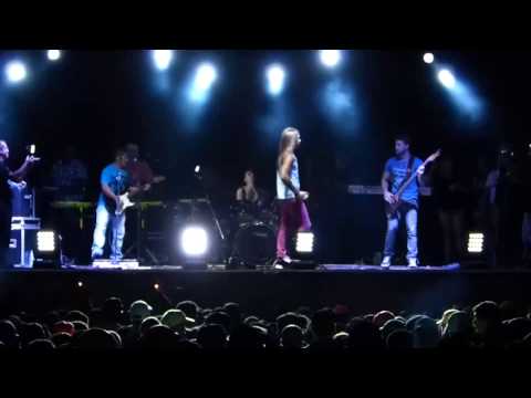 Me Dá Um Real / Banda Montagem