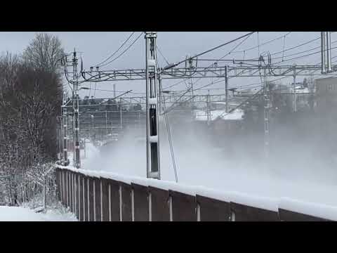 Svenska Tåg - Del 53 | Snö i Rådsparken | Swedish Trains
