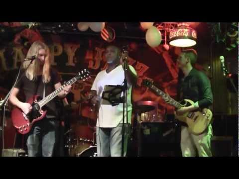 3. Joel DeLuna & Steakhouse - Thunderbird.MTS