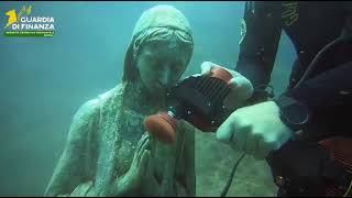 l-emozionante-omaggio-dei-sub-alla-madonnina-sommersa-del-vervece