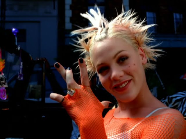 Get The Party Started von Pink ((jetzt ansehen))