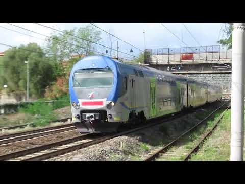Regionale 5581 Napoli - Cosenza - TAF 068 a Sapri 24/09/2023