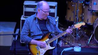 Cotswold Clapton: Walk out in the rain