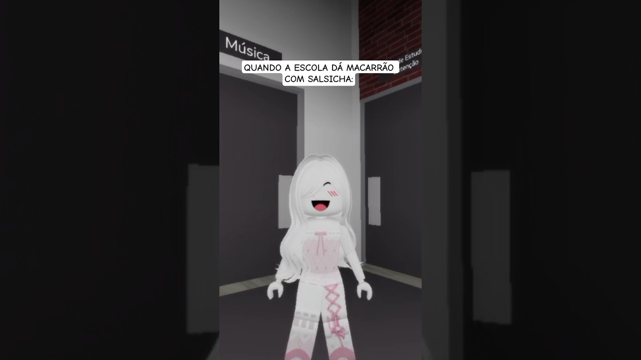 QUANDO A ESCOLA DA MACARRÃO COM SALSICHA #roblox #memes
