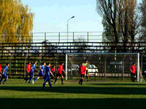 SPORT CLUB II BACAU - AS UZU DARMANESTI - GOL  - MAGHINICI MARIUS (BENY)
