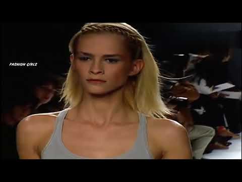 GIVENCHY Spring 2002 Paris only on Fashion Girls Part 1