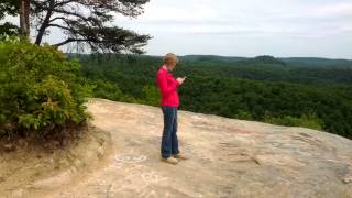 preview picture of video 'Lackeegee rock near cave run lake Morehead kentuck'