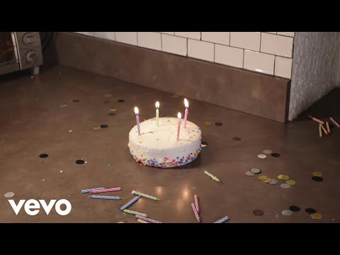 Alana Springsteen - goodbye looks good on you (Official Visualizer) ft. Mitchell Tenpenny