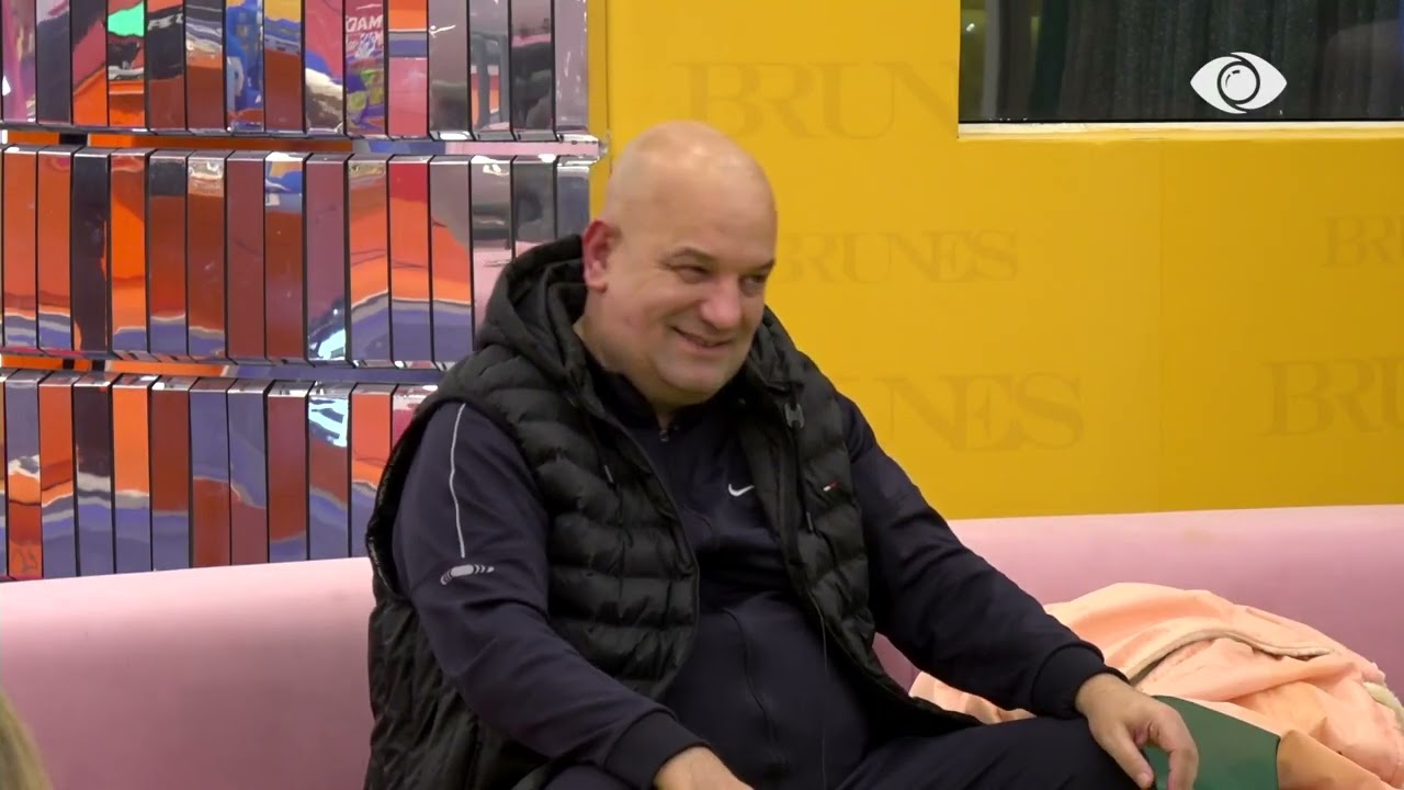 “Përdori emrin e Vëllait të Madh”/ Brikena diskuton me Senon për rrengun e Kristit