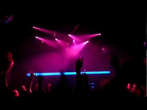 Gareth Emery @ Yalta 2011 (Arrival vs. Adele vs. Eurythmics - Rolling In Sweet Dreams (mashup)