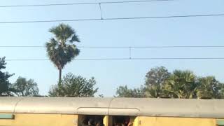 preview picture of video 'Bihar ka yeahi half hai Railway ka'