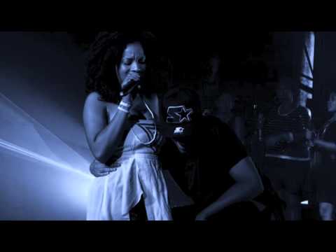 Nothende | "Ooh" | Live in SA