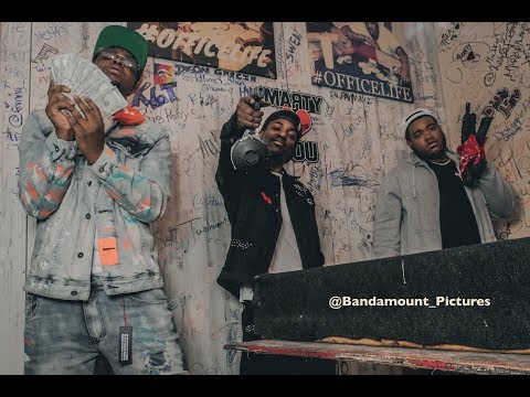 Mallie On Chill | Monkey Nuts