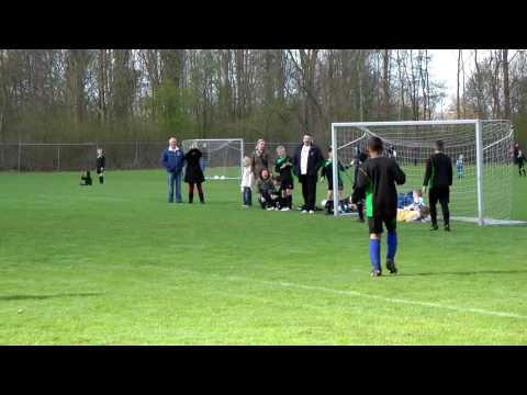 Doelpunt FC Almere E7 - Buitenboys E5 + herhalingen (HD)