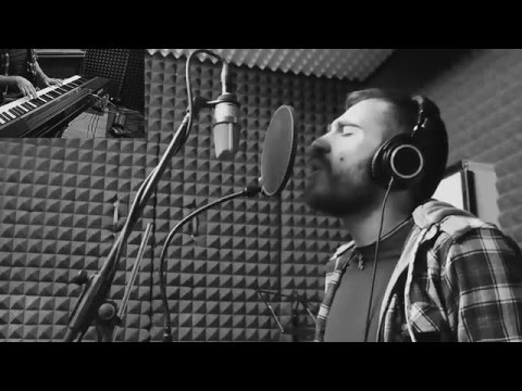 Hello - Evanescence (voice & piano cover)