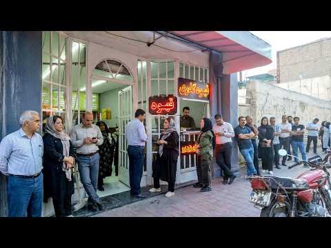 INSANE Breakfast Rush at This Hidden Iranian Café (Fresh Bread + Omelets!)