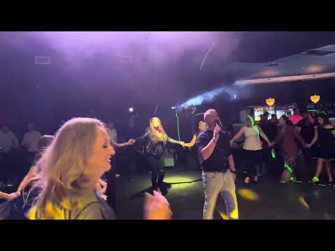 Medena band Live Performance 2025 @ QRoom (Segment 4)