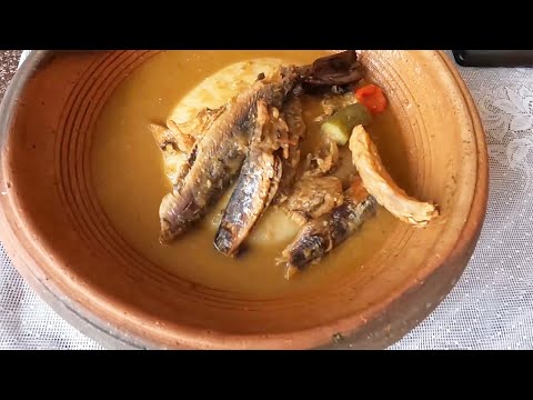 Cooking African Food / The Original & Authentic Gold Coast Light Soup with Cocoyam fufu in Ghana