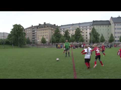 STADI CUP 2014: EPS T06 Lumikit White - EPS Salamatytöt T05