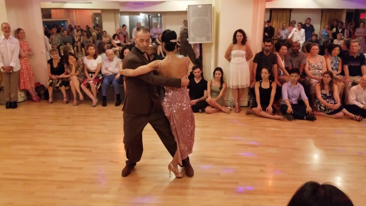 Argentine tango: Paula Duarte & Michael Nadtochi - Fuimos