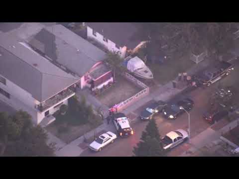 10/28/17: Car Chase Suspect Bails On Foot - Unedited