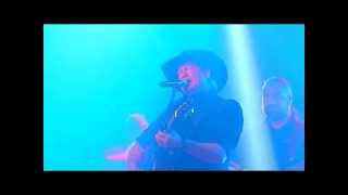 Tracy Lawrence Stop Drop And Roll Live At Sugar Creek Casino,Hinton,Ok  4-19-13