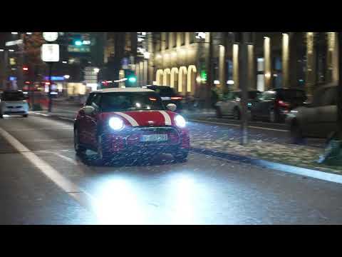 New MINI Cooper 3-door - Cruising in Hamburg