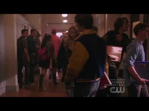 Alice Finds Out She’s Pregnant | 3x04 | Riverdale