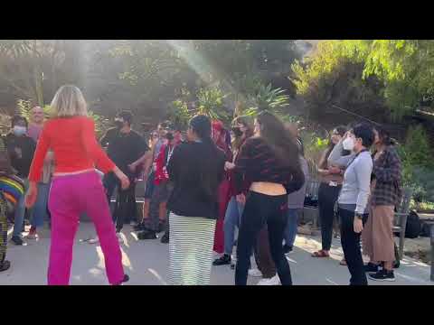 Promotional video thumbnail 15 for Dramane Kone and Ballet Djelia Kadi