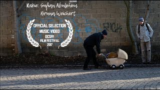 Martina Trchová & Trio: Holešovické paničky (Official Music Video)