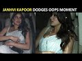 WATCH Janhvi Kapoor Perfectly Dodges An Embarrassing Moment With Grace