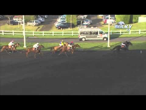Le Prix de l'Île-de-France 2011 remporté par Ludovic Mollard avec Picsou de Villabon