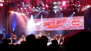 Styx &amp; REO Speedwagon performing &quot;Can&#39;t Stop Rockin&#39;&quot;
