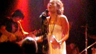 Sarah Buxton w/Kingbilly &quot;Stupid Boy&quot; live at 12th and Porter, Nashville.