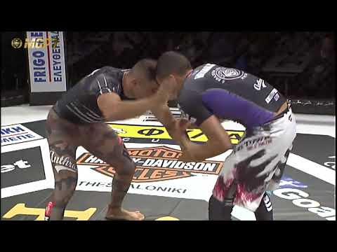 KOULOUXIDIS G. vs MATRAKIS C. | MCP7 MMA GREECE |