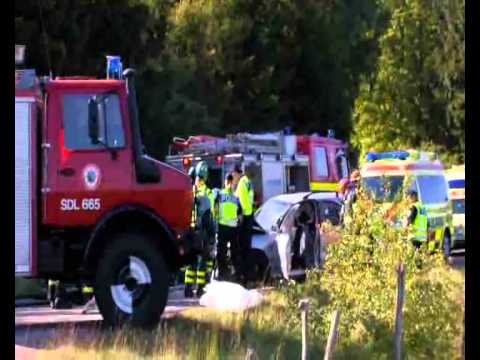 Två döda vid krock med falskskyltad bil