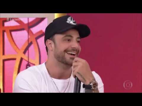 Encontro com Fátima Bernardes 05/12/2018 - Leandro toca piano adaptado em bicicleta