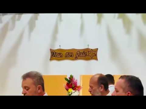 Lá vem Mestre Irineu