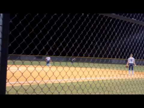 Mav Softball - Bri Garcia