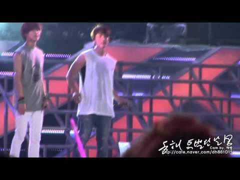 120818 SMTown Seoul Ending - Donghae (동해-특별한날 Cam by.해빵)
