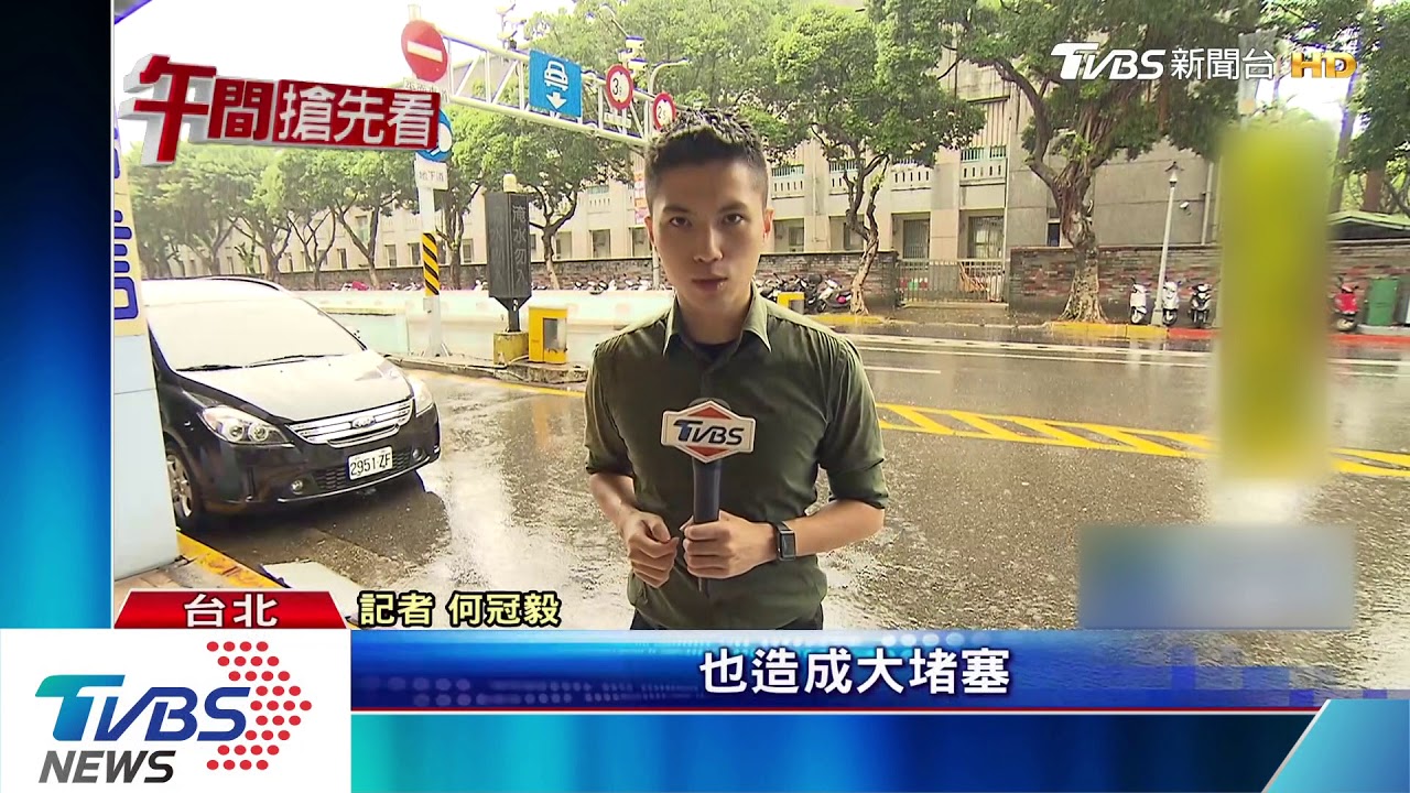 機車地下道追撞 騎士墜地頭部重創亡