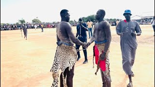 Download lagu Agol Machardit (Jonglei state) vs Professor Chooc Ajuong (Lake state) mp3