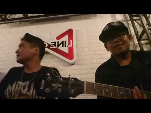 Selow - ekky Feat. dzra Scootlet