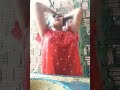 নতুন ভাবির খোলা মেলা গোসল বউদি গোসল কর